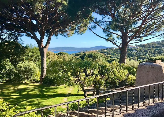 La Tramontane, Propriété Avec Piscine, Proche * Sainte-Maxime