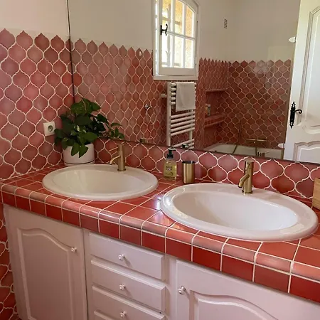 La Tramontane, Propriete Avec Piscine, Proche 생트막시메